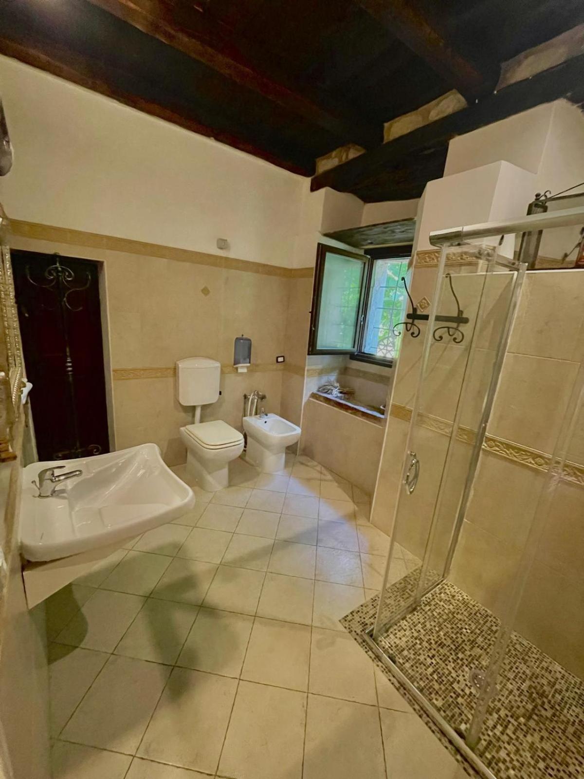 Agriturismo Casa Rastelli Monte Orsello Phòng bức ảnh